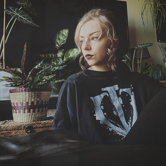 Meet your Posher, Xhelsea - Picture 1 of 1